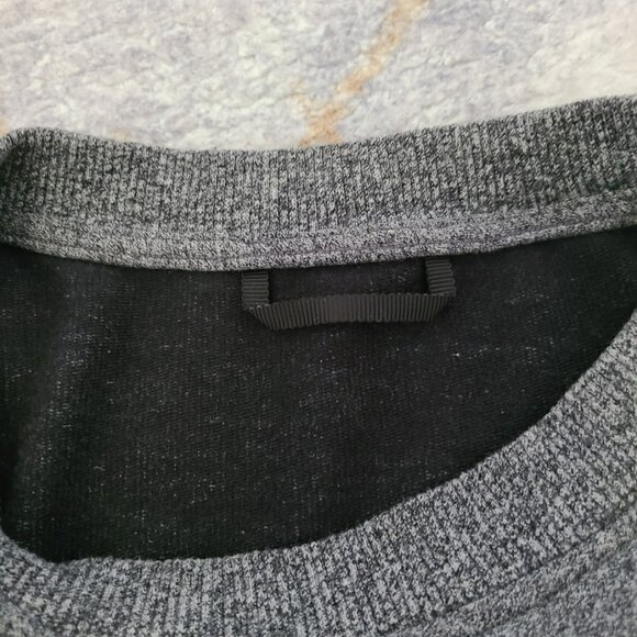 Lululemon Gray Crewneck Sweatshirt Women’s Medium Vintage Logo at Hem - Picture 3 of 8